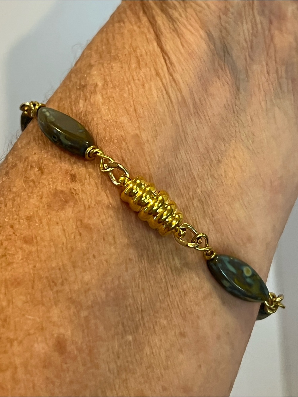 Green Jasper Bracelet - Picture 4 of 4